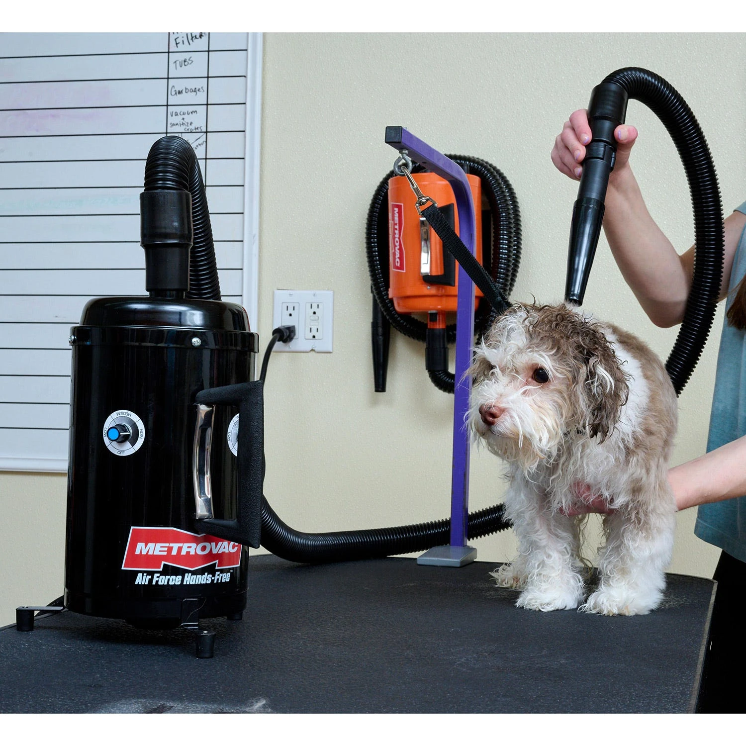 Metrovac Air Force Hands-Free Pet Dryer - Image 2